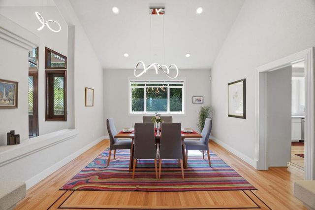 24106 Deerpath Road, Saratoga, CA 95070