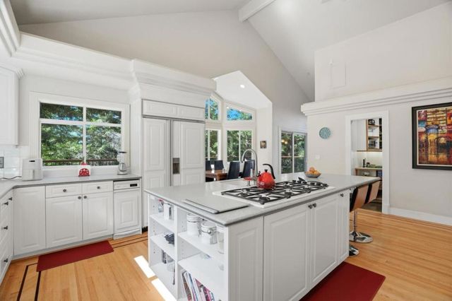 24106 Deerpath Road, Saratoga, CA 95070