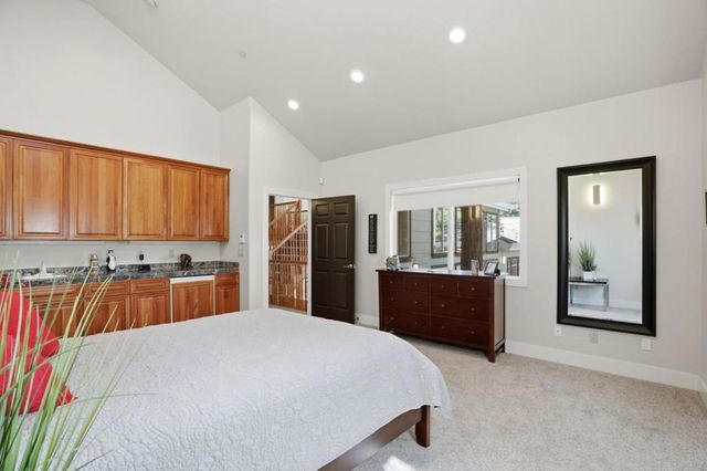 24106 Deerpath Road, Saratoga, CA 95070