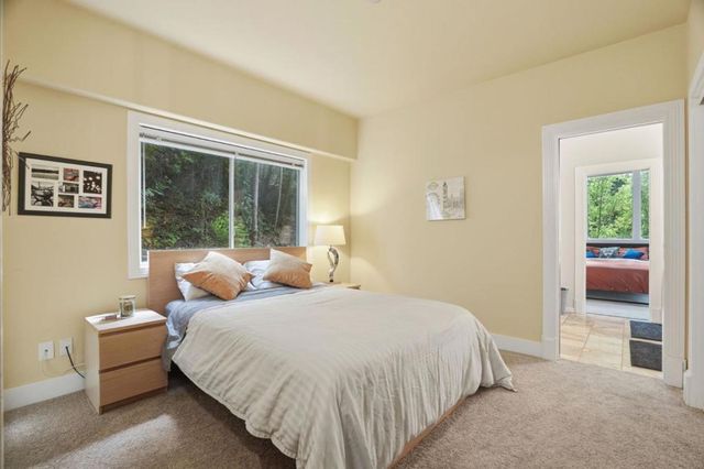 24106 Deerpath Road, Saratoga, CA 95070