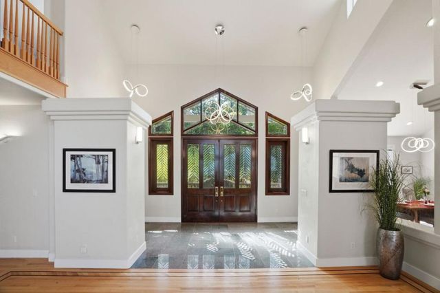 24106 Deerpath Road, Saratoga, CA 95070