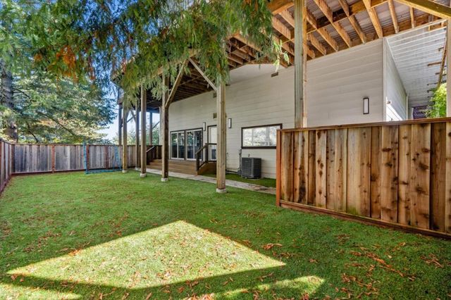 24106 Deerpath Road, Saratoga, CA 95070