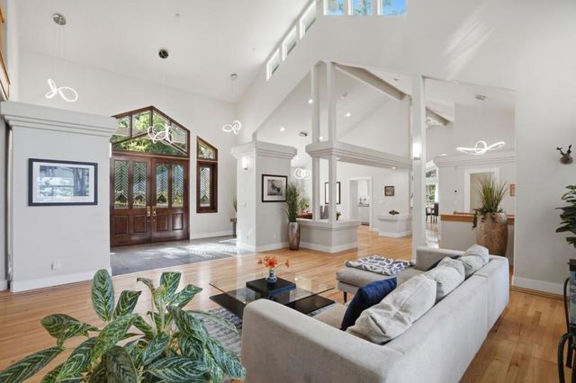 24106 Deerpath Road, Saratoga, CA 95070
