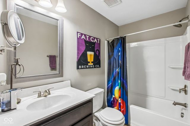 16805 Snowmass Drive, Noblesville, IN 46062
