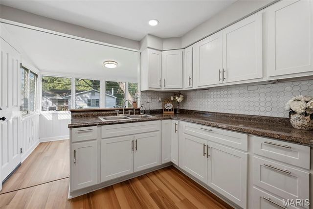 10501 Hoyt Drive, St Louis, MO 63137