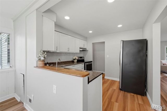 10501 Hoyt Drive, St Louis, MO 63137
