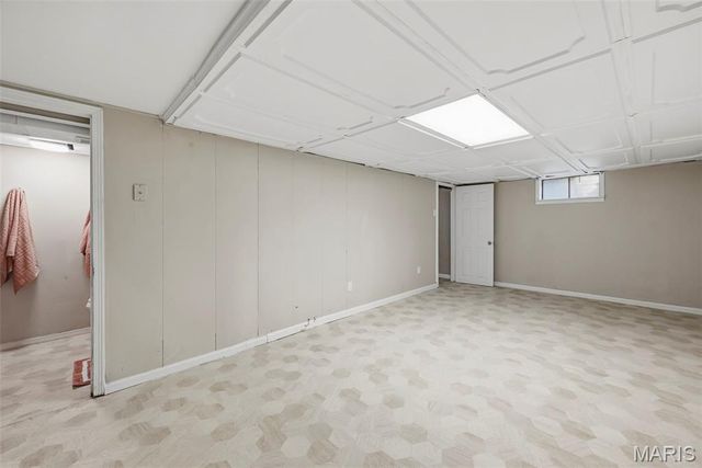 10501 Hoyt Drive, St Louis, MO 63137
