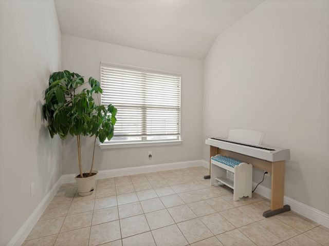 13117 Upland Meadow Court, Fort Worth, TX 76244