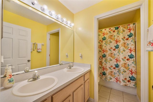 227 WHITTIER STREET, Davenport, FL 33896