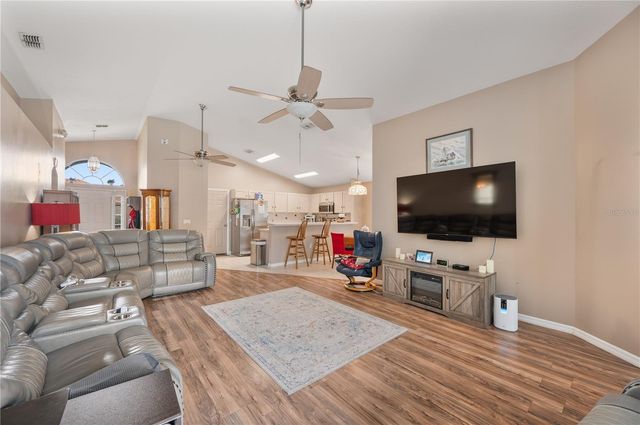 227 WHITTIER STREET, Davenport, FL 33896