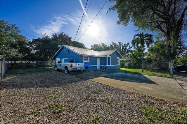 634 NW 15th Ave, Fort Lauderdale, FL 33311