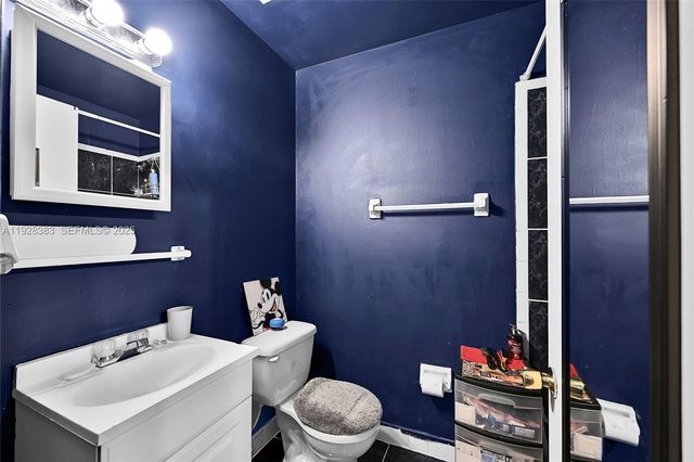 634 NW 15th Ave, Fort Lauderdale, FL 33311