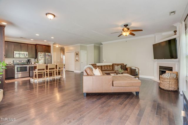 29 Dunham Circle, Johnson City, TN 37601