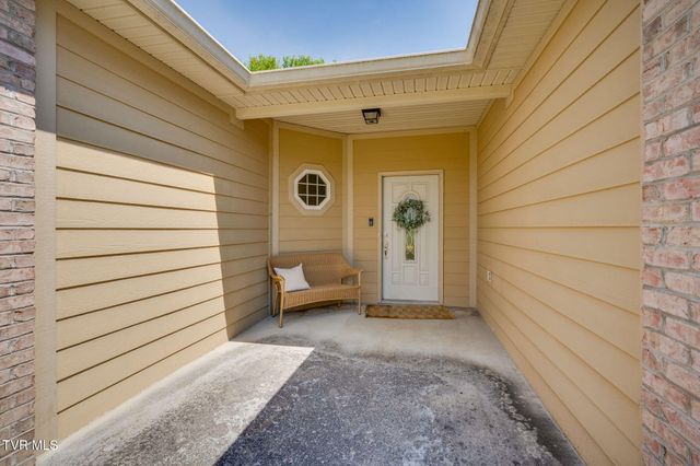 29 Dunham Circle, Johnson City, TN 37601