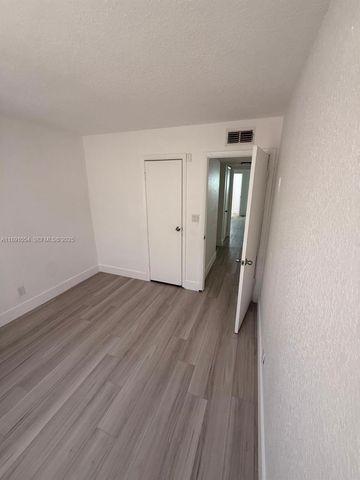 2655 NW 60th Way 195, Sunrise, FL 33313