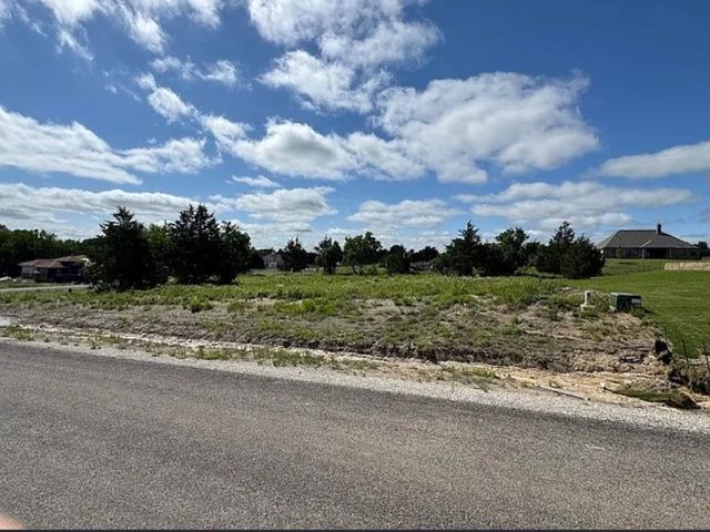 264 Carly Lane, Van Alstyne, TX 75495