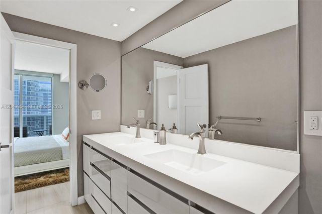 10275 Collins Ave 1116, Bal Harbour, FL 33154