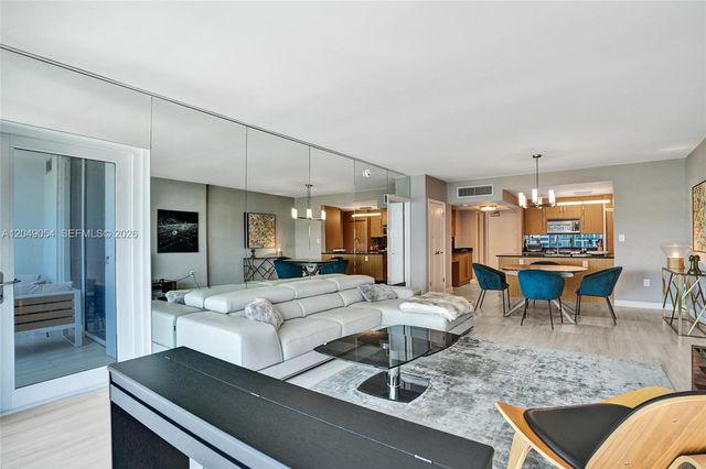 10275 Collins Ave 1116, Bal Harbour, FL 33154