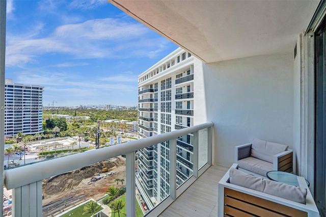 10275 Collins Ave 1116, Bal Harbour, FL 33154