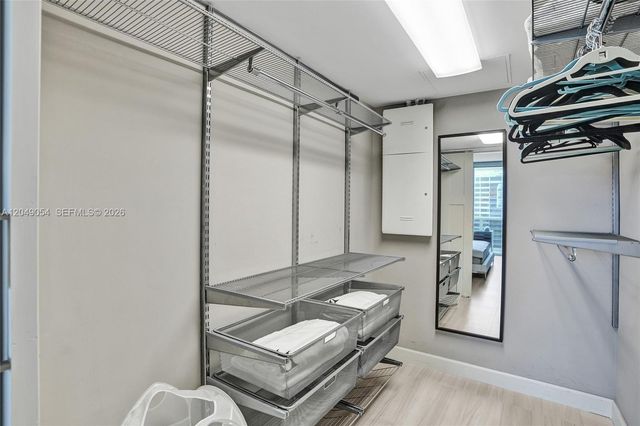 10275 Collins Ave 1116, Bal Harbour, FL 33154