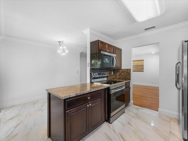 5087 Van Buren Road, Delray Beach, FL 33484