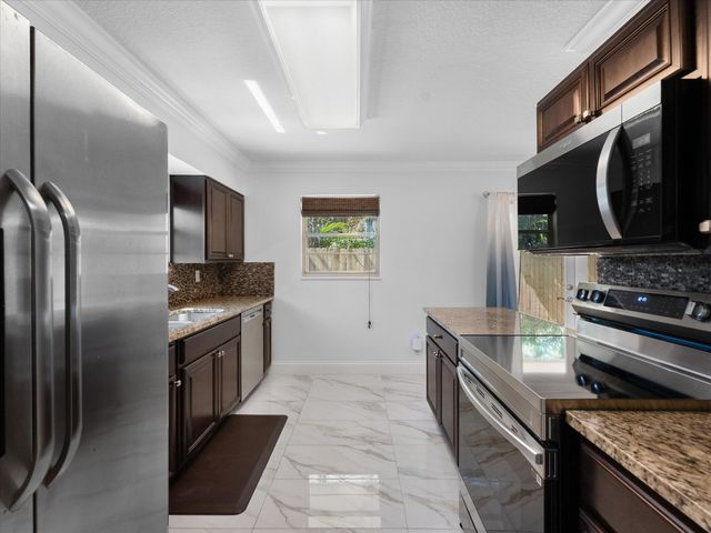 5087 Van Buren Road, Delray Beach, FL 33484