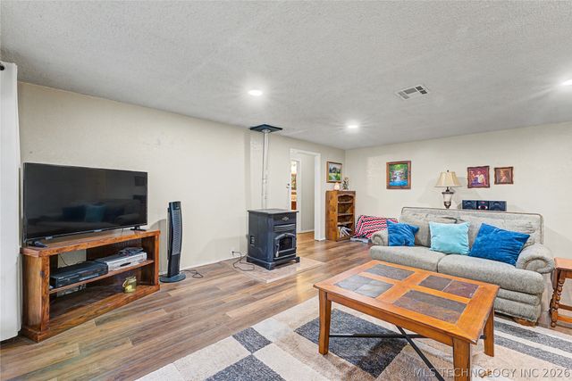 369481 E Keystone Keys Road, Cleveland, OK 74020