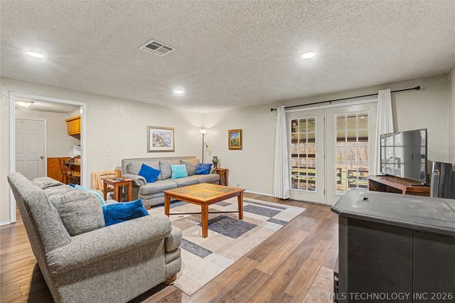 369481 E Keystone Keys Road, Cleveland, OK 74020