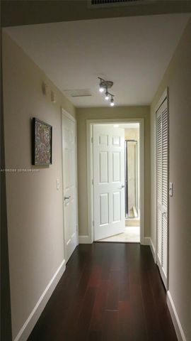 100 Andalusia Ave 402, Coral Gables, FL 33134