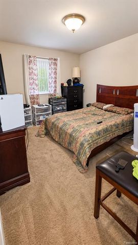 15818 E 14 Mile Road, Fraser, MI 48026