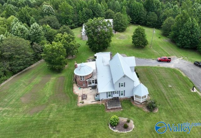 271 Myles Street, Albertville, AL 35951