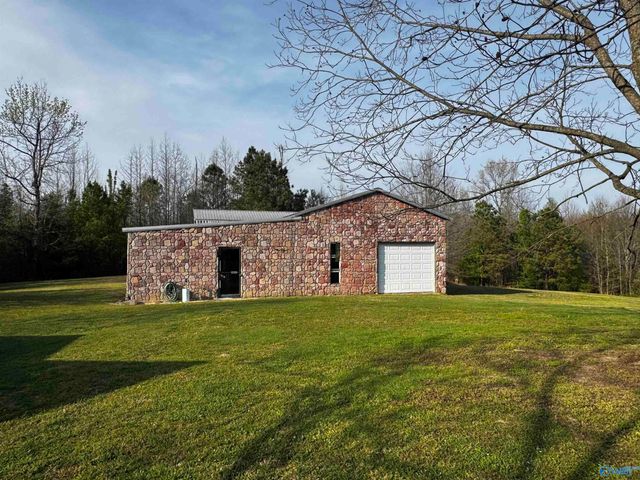 271 Myles Street, Albertville, AL 35951