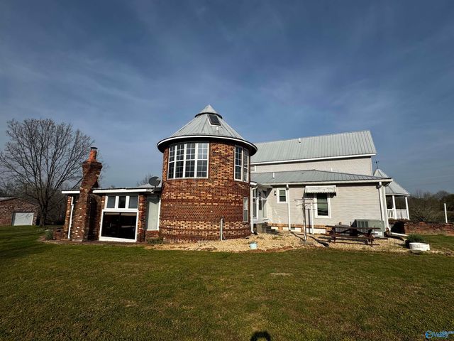 271 Myles Street, Albertville, AL 35951