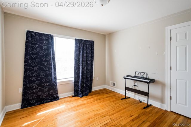 11164 E Outer Drive, Detroit, MI 48224