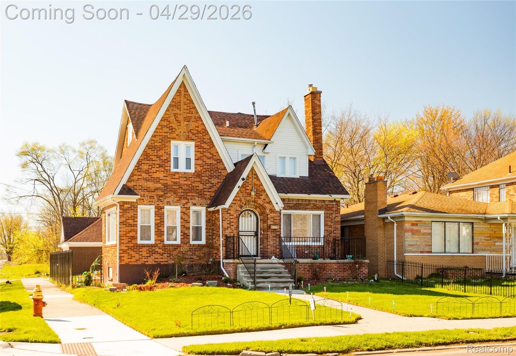 11164 E Outer Drive, Detroit, MI 48224