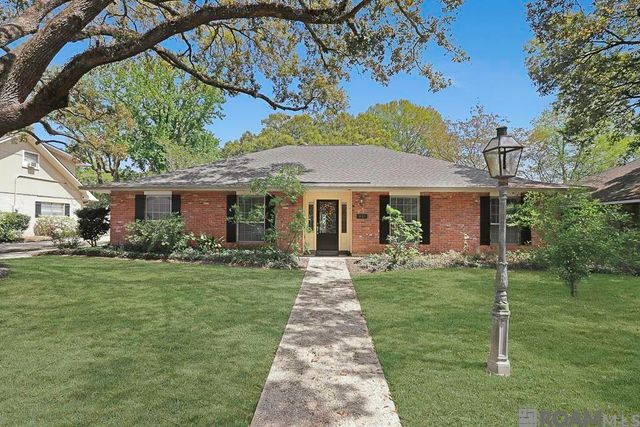 991 Colonial Dr, Baton Rouge, LA 70806