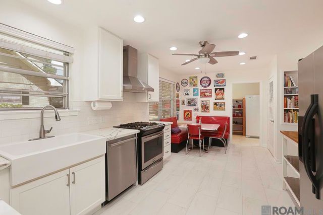 991 Colonial Dr, Baton Rouge, LA 70806