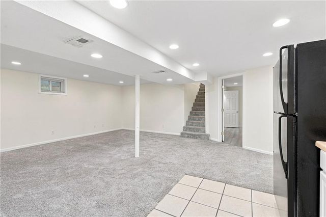 11109 Elmwood Avenue, Kansas City, MO 64137