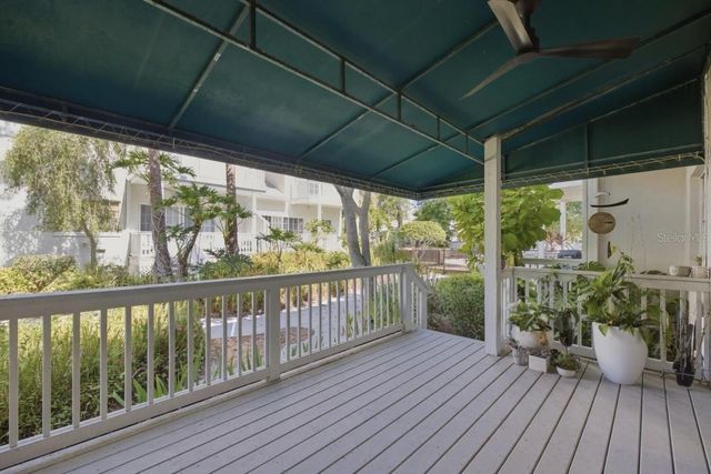 5103 S JULES VERNE COURT, Tampa, FL 33611