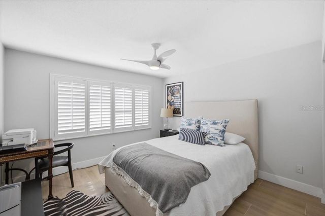 5103 S JULES VERNE COURT, Tampa, FL 33611