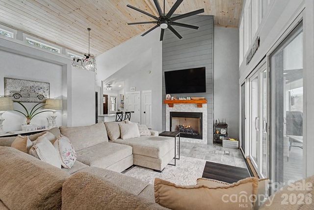 101 Mill Street, Hayesville, NC 28904