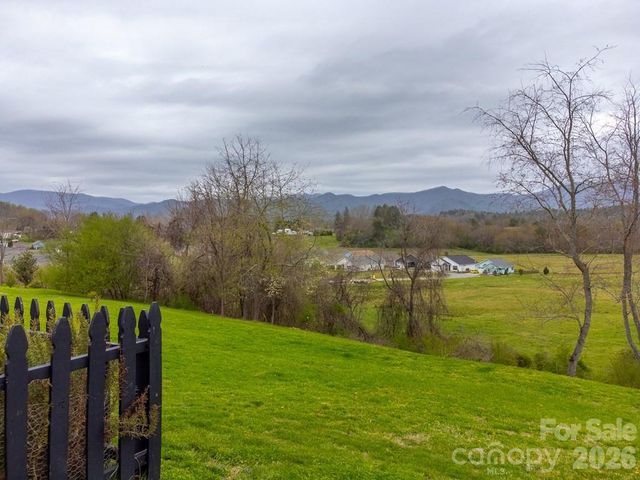 101 Mill Street, Hayesville, NC 28904