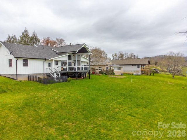 101 Mill Street, Hayesville, NC 28904