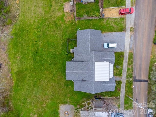 101 Mill Street, Hayesville, NC 28904