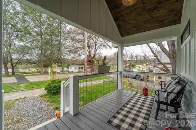 101 Mill Street, Hayesville, NC 28904