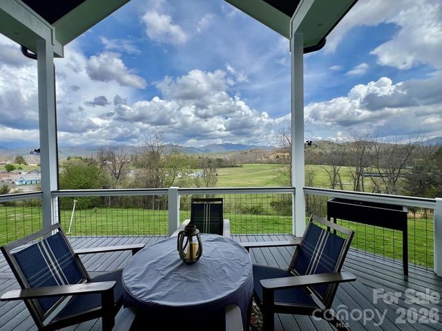101 Mill Street, Hayesville, NC 28904