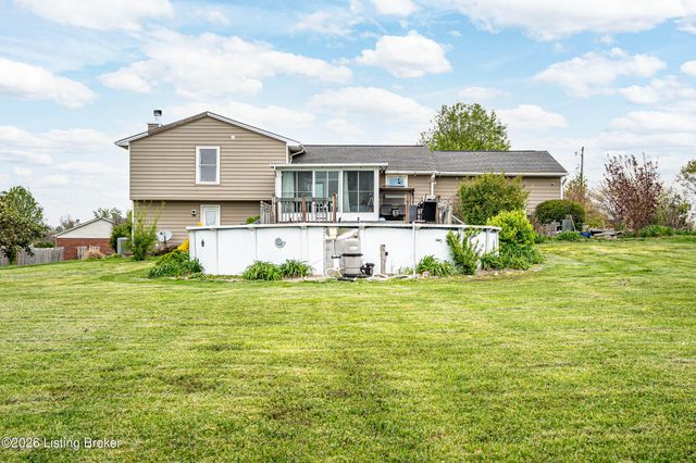 68 Charlene Ct, Taylorsville, KY 40071