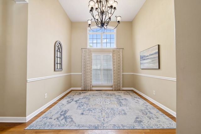 1015 Stafford Ct, Hendersonville, TN 37075