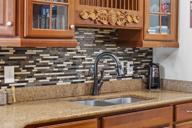 1015 Stafford Ct, Hendersonville, TN 37075