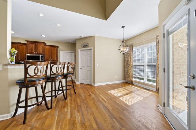 1015 Stafford Ct, Hendersonville, TN 37075